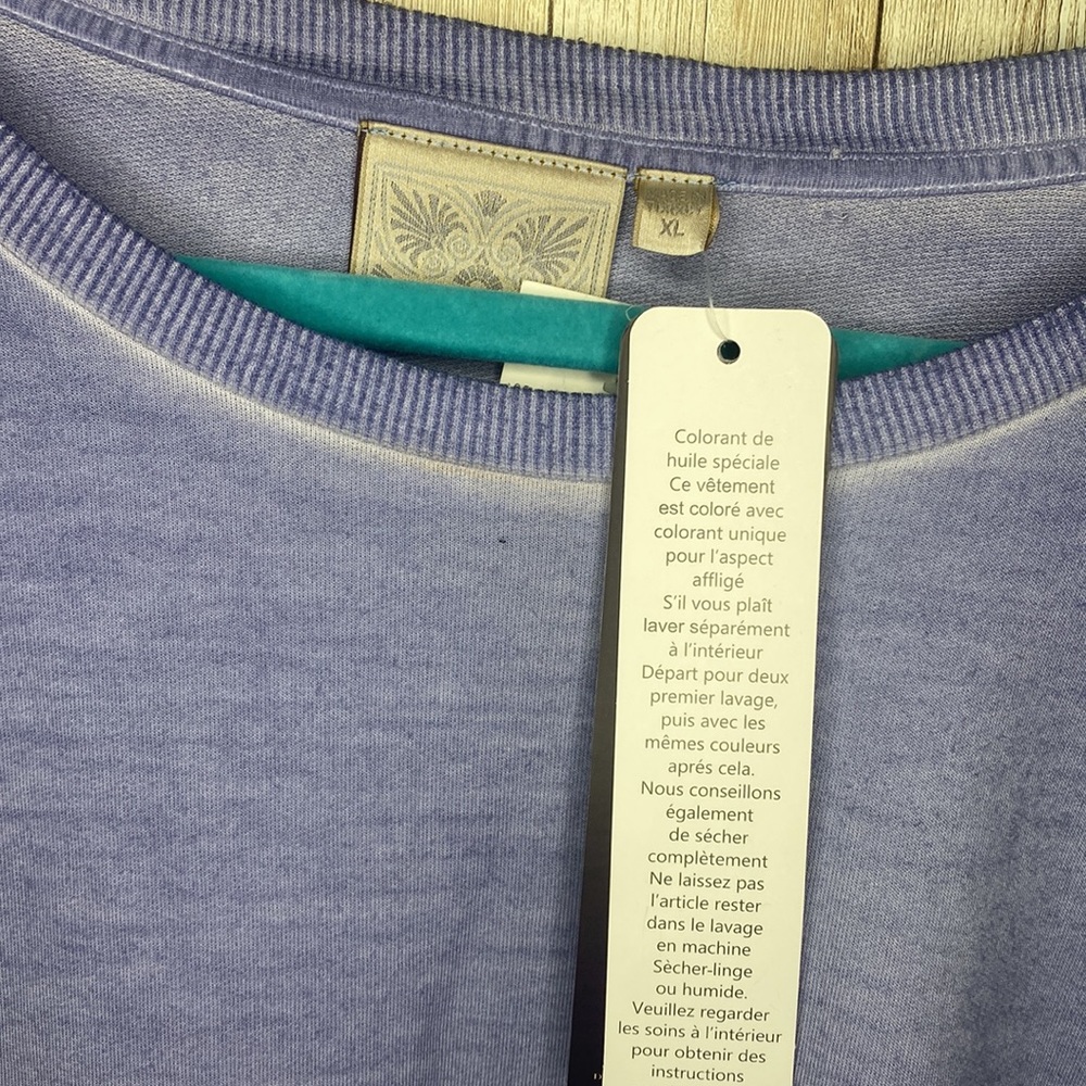 Shirt - Picture 3 of 3